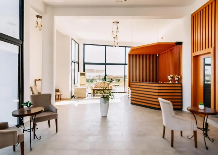 Cezar's Airport Hotel