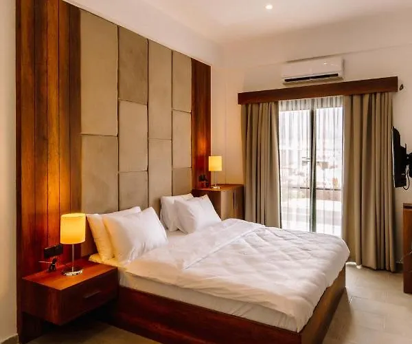 Hotel Cezar's Airport Nicosia