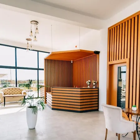 Szálloda Cezar's Airport