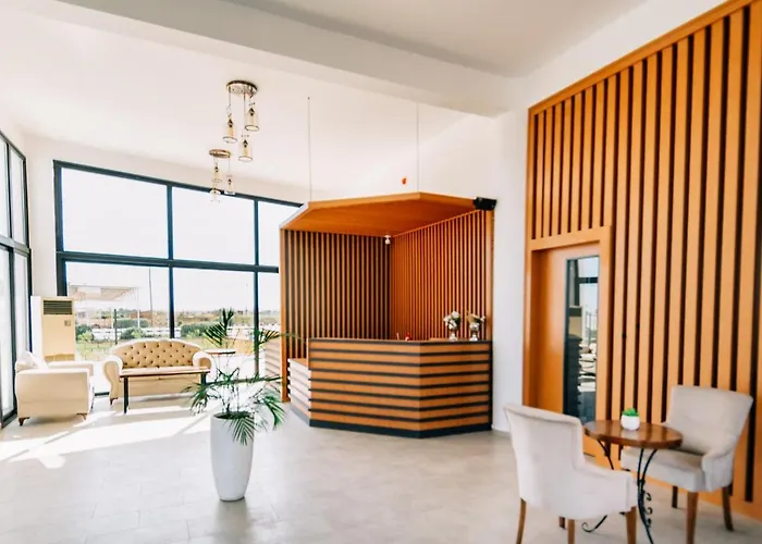 Hotell Cezar's Airport